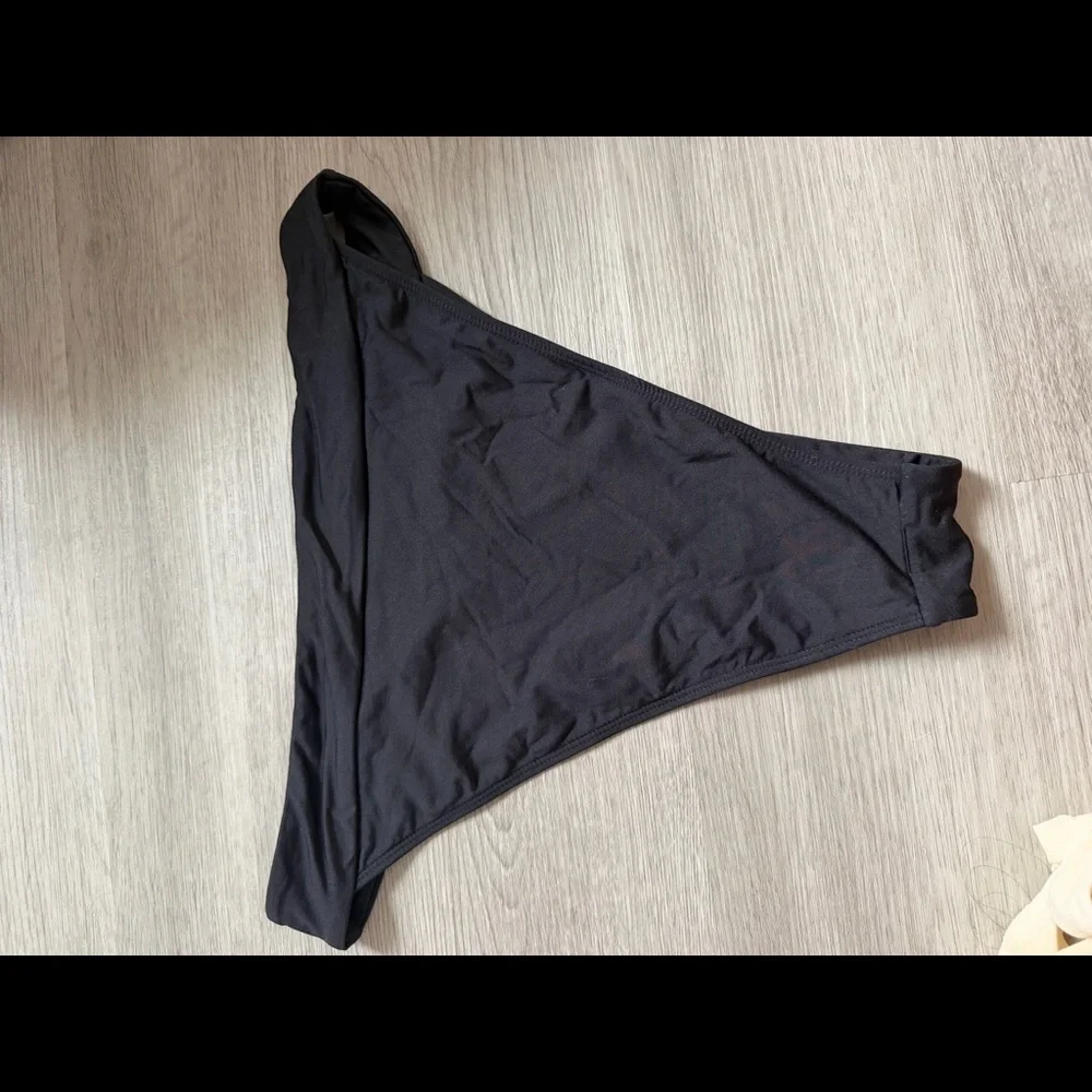 Monday Swimwear Bikini Bottoms